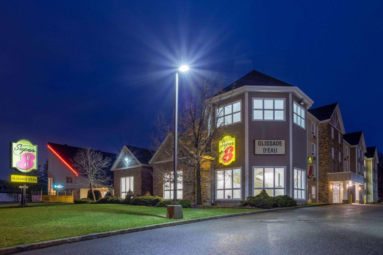 Super 8 By Wyndham Quebec City Quebeque Exterior foto