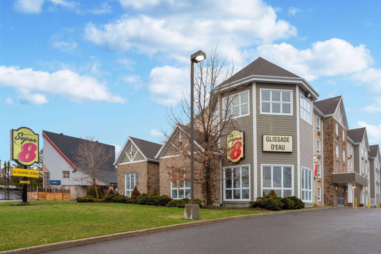 Super 8 By Wyndham Quebec City Quebeque Exterior foto