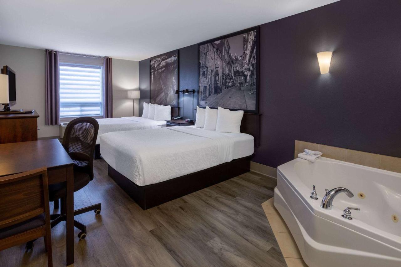 Super 8 By Wyndham Quebec City Quebeque Exterior foto