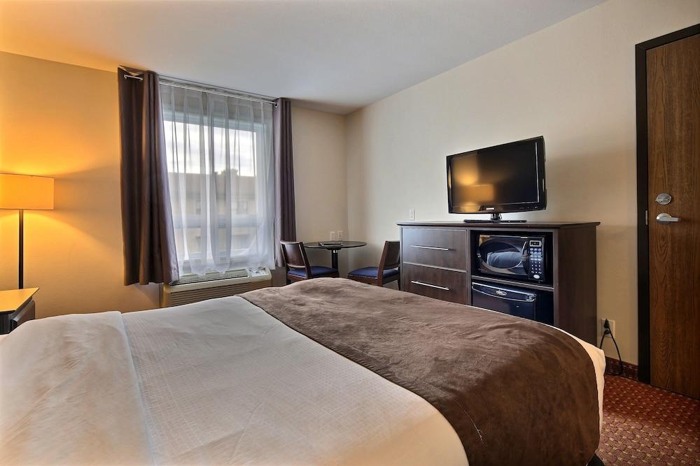 Super 8 By Wyndham Quebec City Quebeque Exterior foto